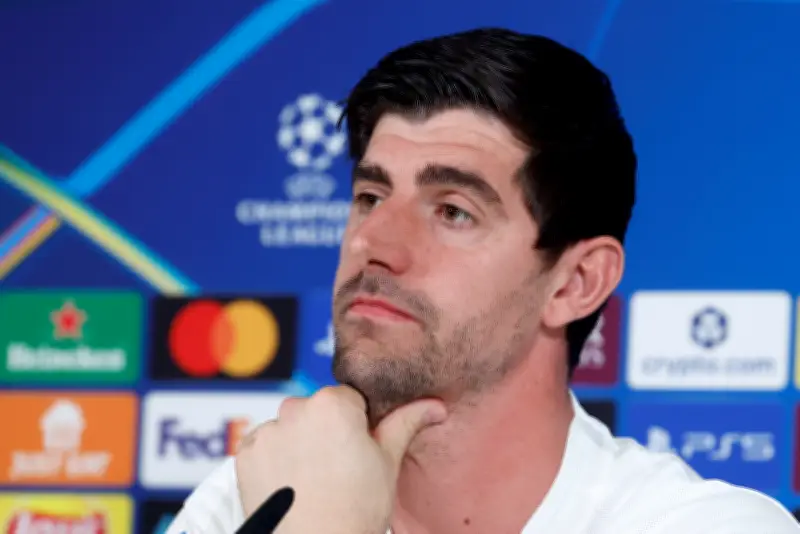 Courtois vuelve a entrenar; Mendy, nueva baja en Real Madrid