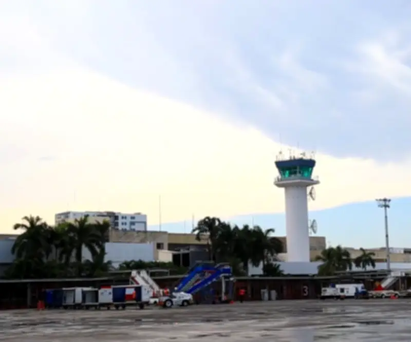 Crédito de $300.000 millones para ampliar aeropuerto de Cartagena