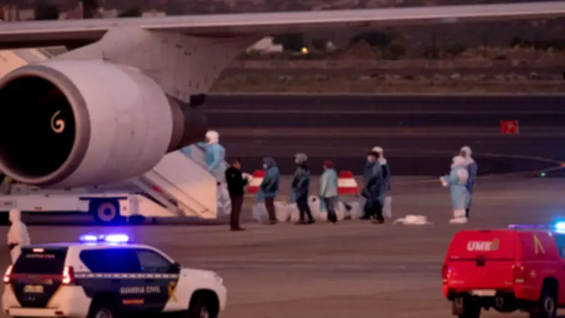 Crucero MV Hondius: desembarco y repatriación de pasajeros en Tenerife