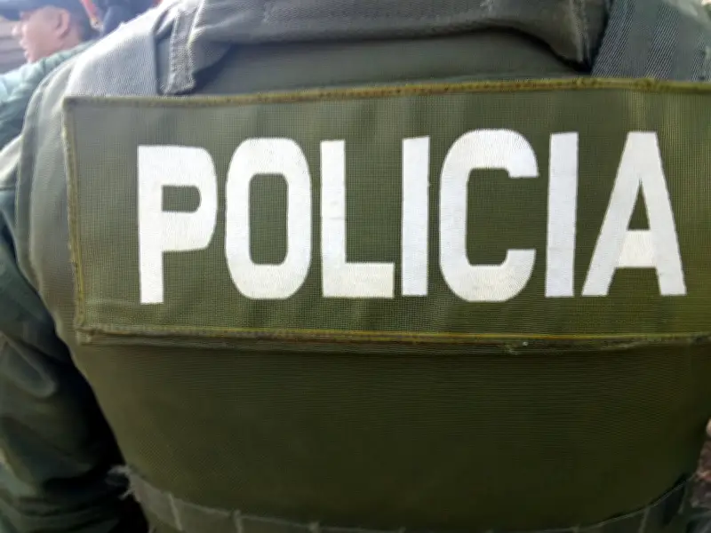 Disidencias atacan con dron explosivo estación de Policía en Suárez, Cauca