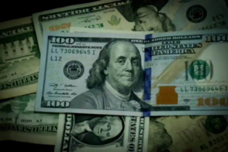 Dólar en Colombia rompe racha alcista pero sigue sobre $3.700