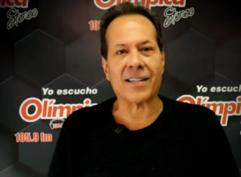 'El Cantante del gol' vuelve a los medios tras no ser elegido en elecciones