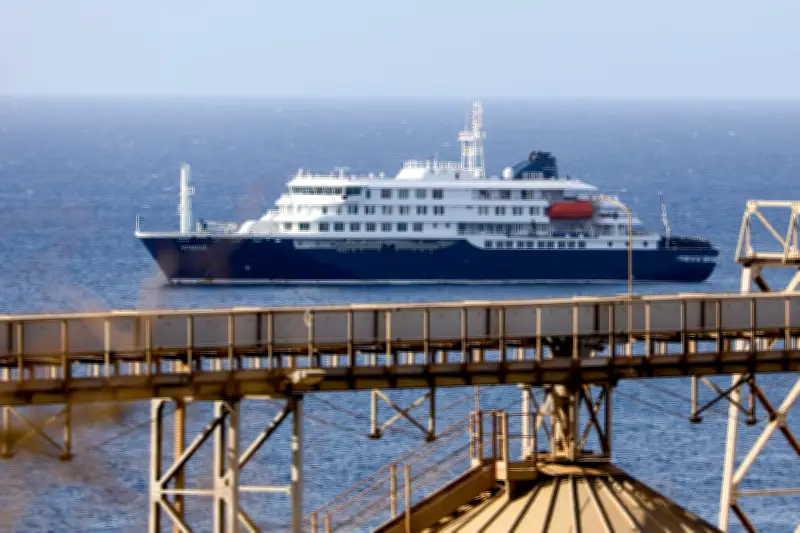 España autoriza llegada de crucero con hantavirus a Canarias bajo protocolo especial