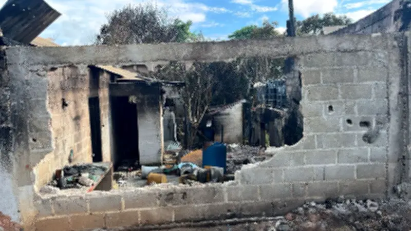 Explosión de camión desata incendio que arrasa siete viviendas en Tiquisio, Bolívar