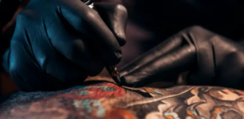 Expotatuajes 2026 se pronuncia tras muerte de joven por tatuaje en Medellín