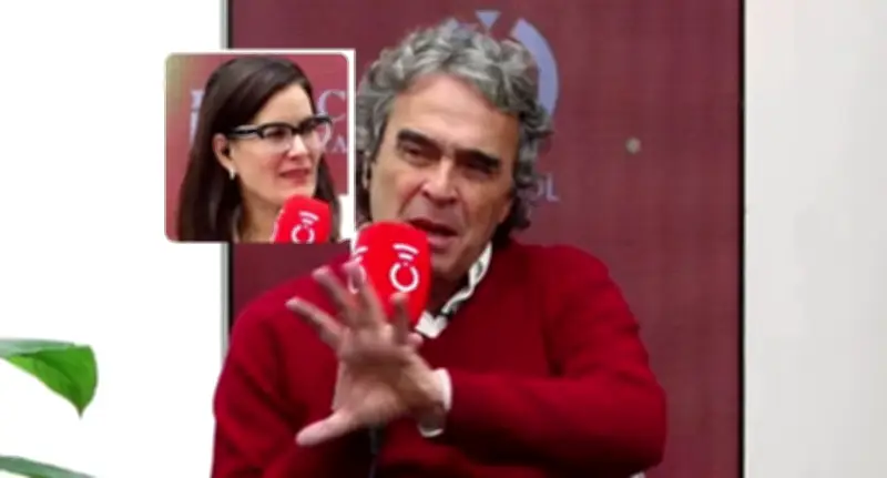 Fajardo responde con humor a broma de Vanessa de la Torre en Caracol Radio