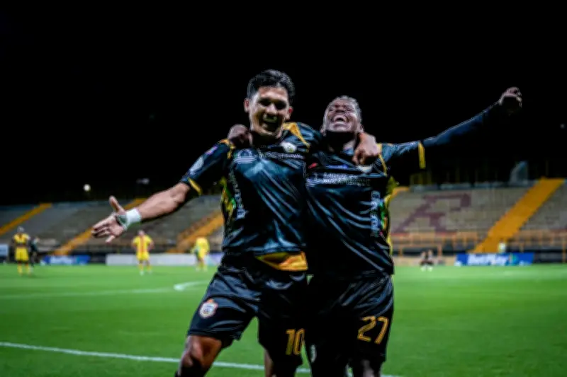 Fiebre por Real Cartagena: tribuna Sur agotada para duelo decisivo