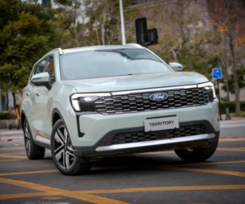 Ford refuerza su apuesta híbrida con la Territory Trend en Colombia