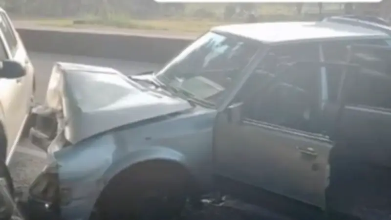 Fuerte trancón en vía Cali-Jamundí por choque múltiple: tres heridos