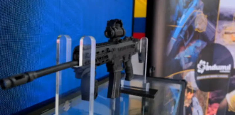 Fusil Jaguar presenta fallas técnicas durante pruebas y deja un herido leve