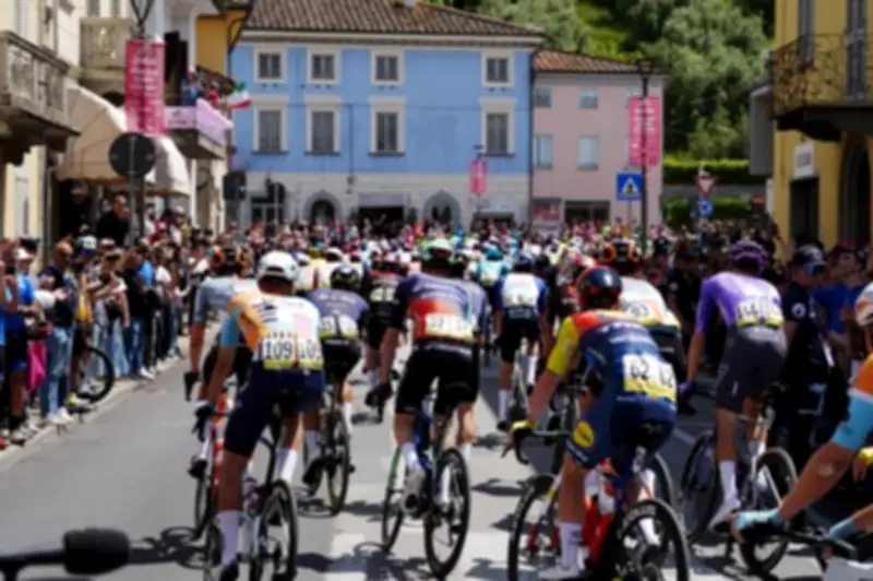 Giro de Italia 2026: Etapa 11 EN VIVO desde Porcari a Chiavari