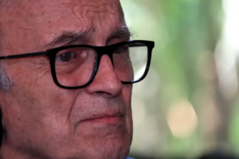Gustavo Álvarez Gardeazábal denuncia intimidación tras columna sobre asesinato de periodista