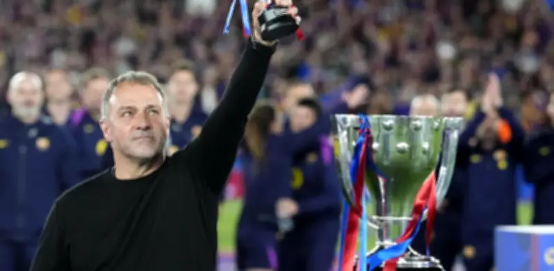 Hansi Flick, conmocionado por muerte de su padre antes del clásico: 'Es un día muy duro'