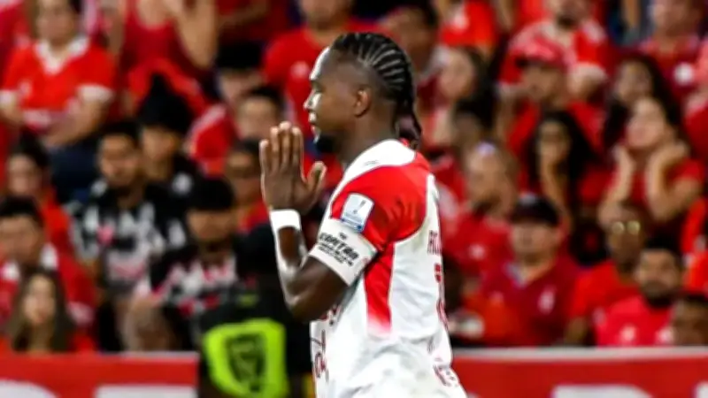 Hugo Rodallega lanza pulla al América tras gol con Santa Fe