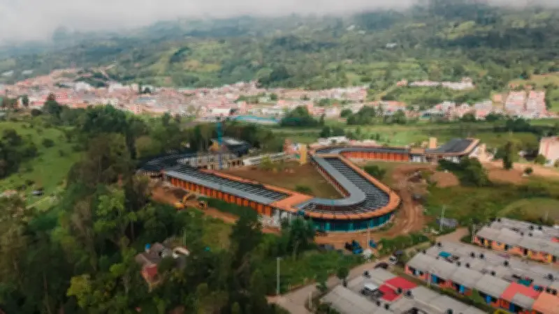 Inauguran Parque Universidad de la UIS en Málaga, Santander