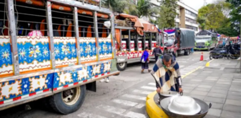 Indígenas Misak permanecerán en Bogotá hasta lograr diálogo con el Gobierno