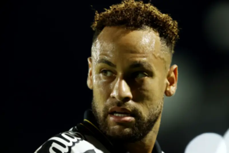 Insólito error arbitral desata caos con Neymar antes de lista de Ancelotti para Mundial 2026