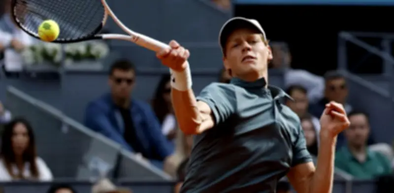 Jannik Sinner gana en Roma y rompe récord histórico de Masters 1000