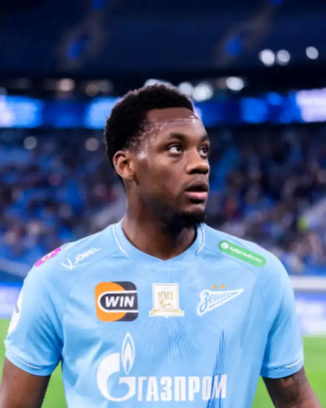 Jhon Jáder Durán se ausenta del Zenit por motivos personales y peligra su Mundial
