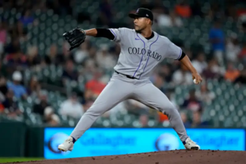 José Quintana buscará victoria con Rockies ante Piratas