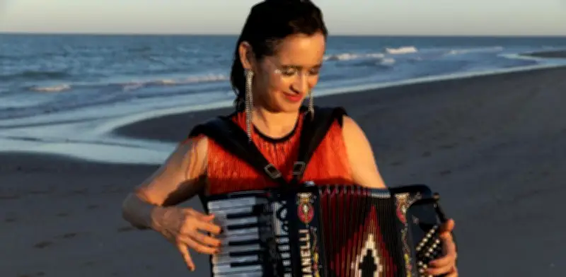 Julieta Venegas: 'Norteña', el álbum que sanó su relación familiar