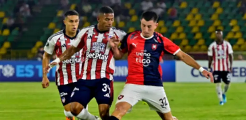 Junior sufre dura derrota en casa ante Cerro Porteño y complica su futuro en Libertadores