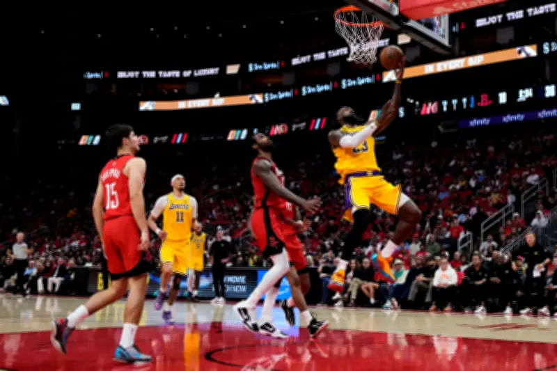 Lakers eliminan a Rockets y avanzan en playoffs NBA