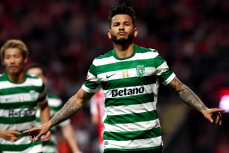 Luis Suárez anota en goleada del Sporting de Lisboa ante Vitória