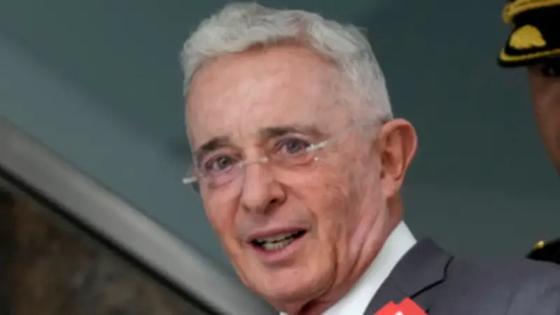 Álvaro Uribe revela el secreto de su matrimonio de 47 años con Lina Moreno