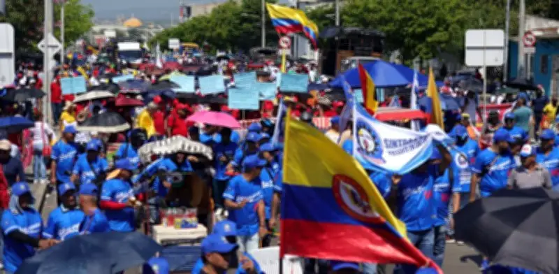 Marcha del Día del Trabajo en Barranquilla transcurrió sin incidentes y con fuerte carga política
