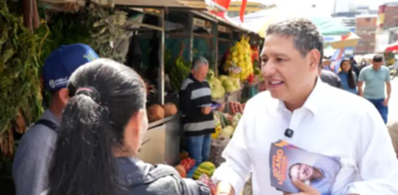 Mauricio Lizcano: 'Falta un mes para las elecciones y pueden pasar muchas cosas'