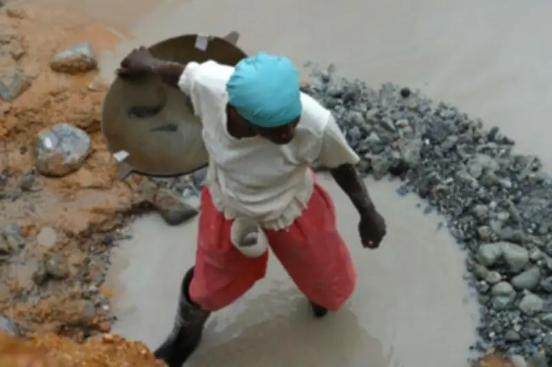 Mina 'La Mandinga' tiene licencia del Gobierno; mineros se defienden
