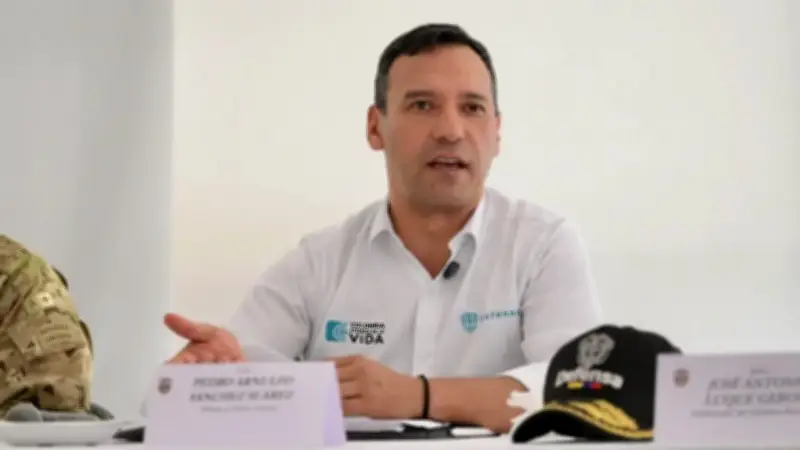 Ministro Sánchez desmiente vínculo de extorsionador con disidencias de Farc