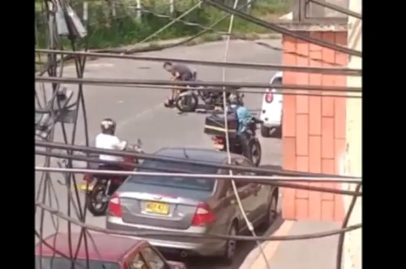 Mototaxista de 18 años baleado en Bucaramanga