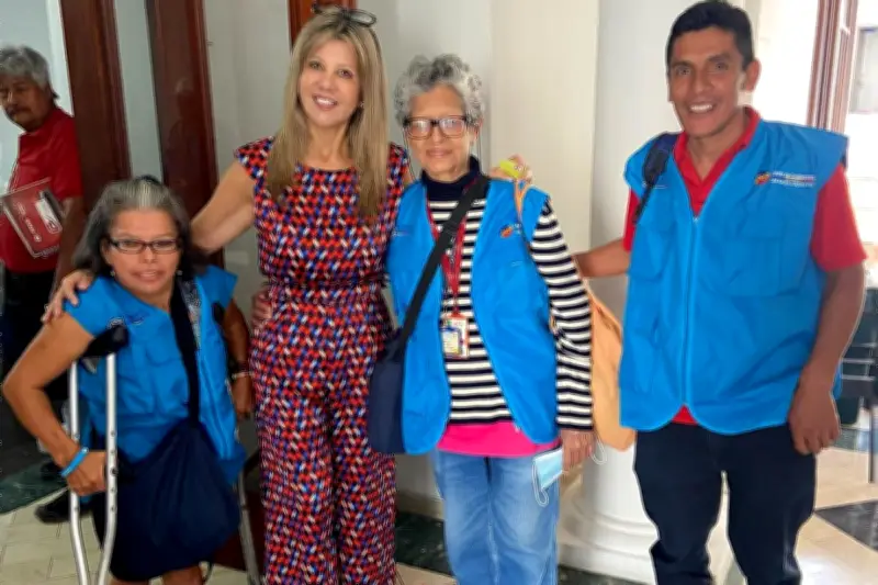 Mujeres transforman la venta de lotería en Colombia: equidad y dignidad