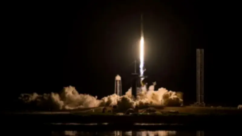 NASA lanza misión no tripulada con suministros y experimentos científicos