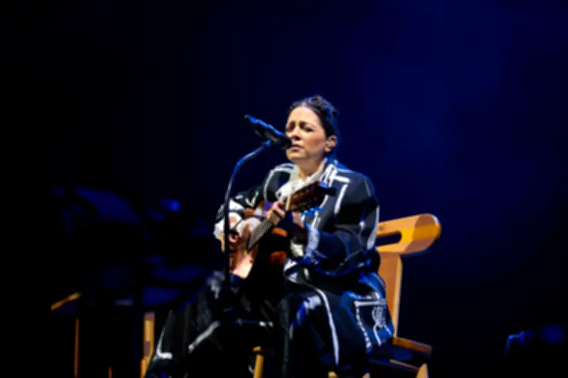 Natalia Lafourcade deslumbró en Bogotá con su gira Cancionera en el Movistar Arena