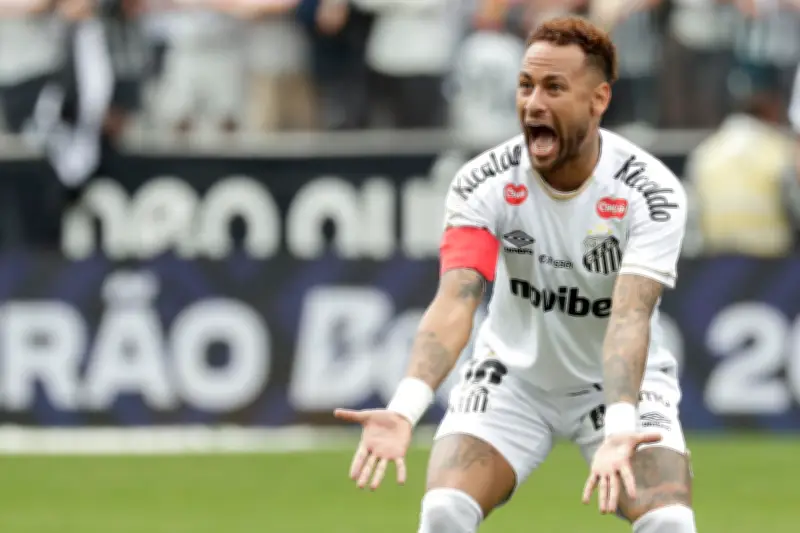 Neymar explota contra el árbitro en dura derrota del Santos ante Coritiba