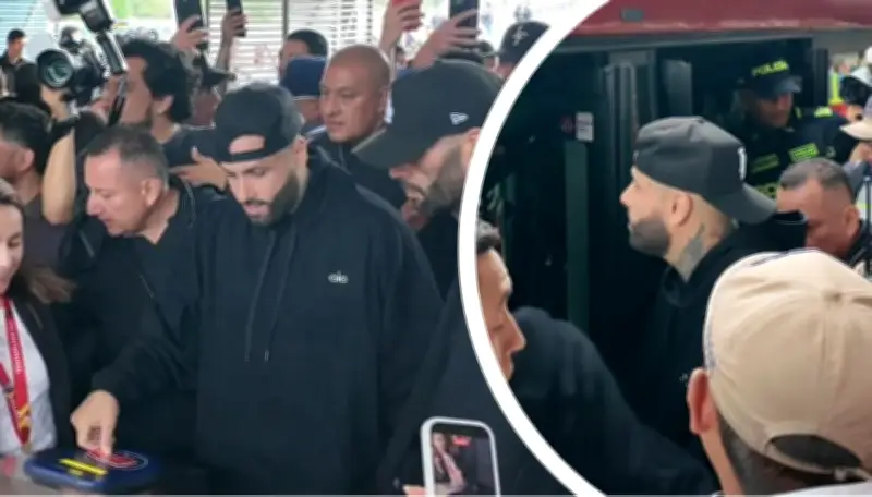 Nicky Jam sorprende en Bogotá al viajar en TransMilenio rumbo a su concierto