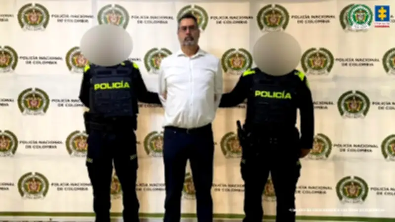 Niegan casa por cárcel a urólogo Alberto Posada por abuso sexual