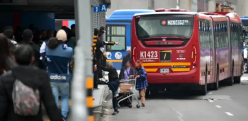 Objetos sobredimensionados en TransMilenio: radiografía del caos y falta de control