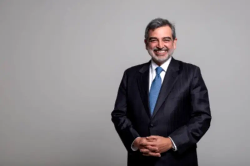 Paloma o constituyente: la encrucijada electoral en Colombia
