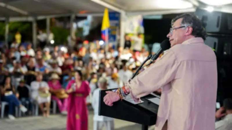Petro convocará Asamblea Constituyente el Día del Trabajo en Medellín