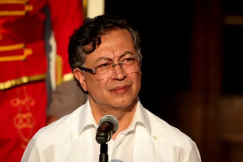 Petro visita la Universidad Nacional entre tensiones por constituyente