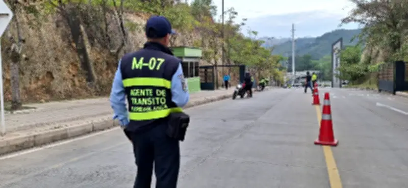 Procuraduría sanciona a agente de tránsito de Floridablanca por portar arma