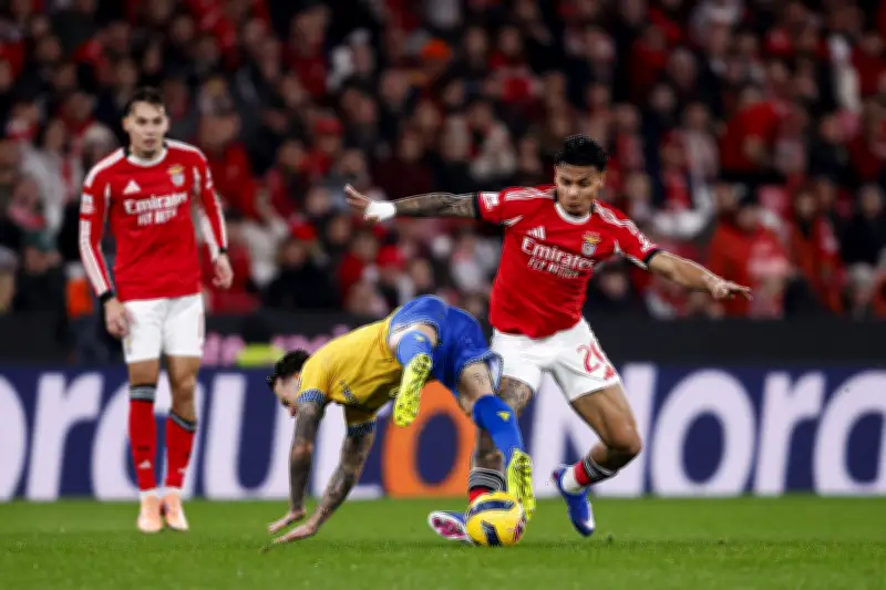 Richard Ríos vuelve a brillar: gol y gran temporada con Benfica