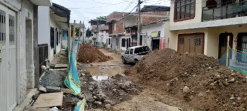 Robo de contadores de agua en Yumbo por obra retrasada de alcantarillado