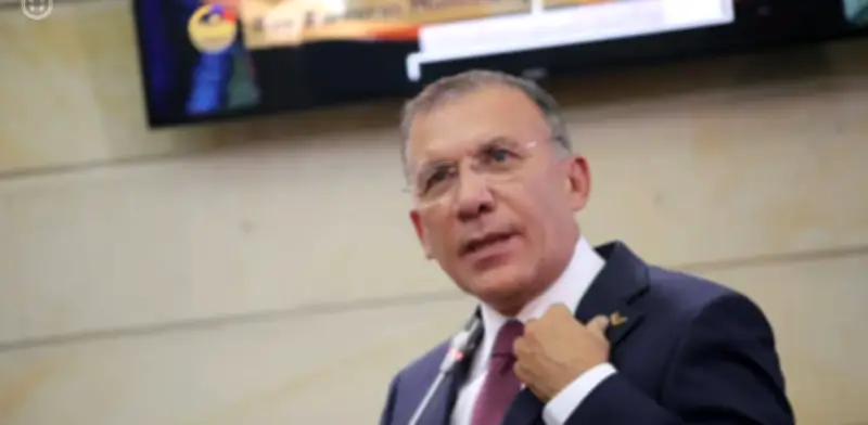 Roy Barreras advierte que Colombia se encamina hacia un país roto