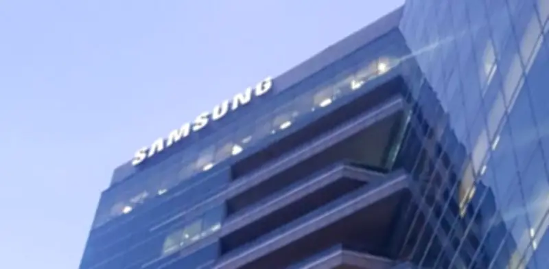 Samsung supera el billón de dólares en bolsa impulsada por chips de IA