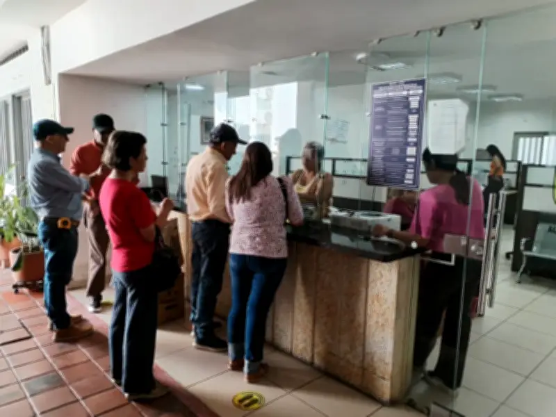 San Gil acelera aprobación de proyectos de construcción tras retrasos